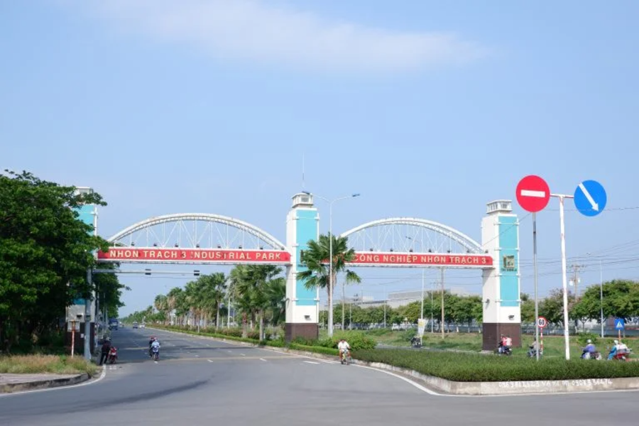 Khu Công nghiệp Nhơn Trạch 3 - Đồng Nai 3 Với quy mô 697,49 ha, Khu Công nghiệp Nhơn Trạch 3 thuộc nhóm KCN có diện tích lớn tại Đồng Nai
